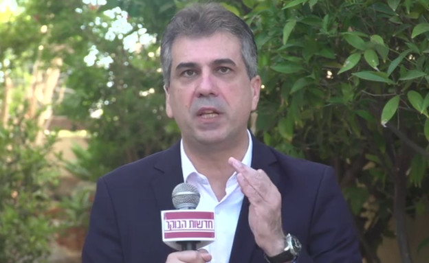השר אלי כהן ונחמיה שטרסלר מתעמתים