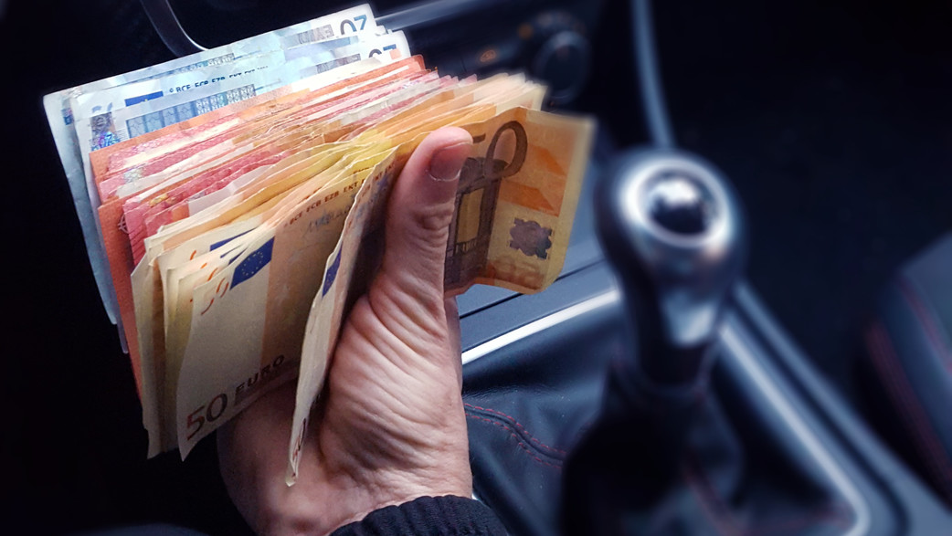 כסף מזומן כסף מזומן