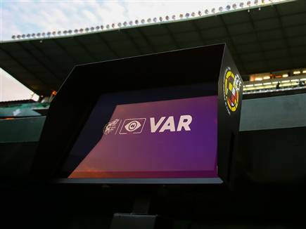 ה-VAR. במוקד העניינים (Getty) (צילום: ספורט 5)