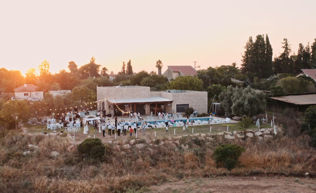 החתונה בוטלה - הישראלים נידבו את הגינה שלהם  (צילום: איתי אהרון ודימה נזרוב)