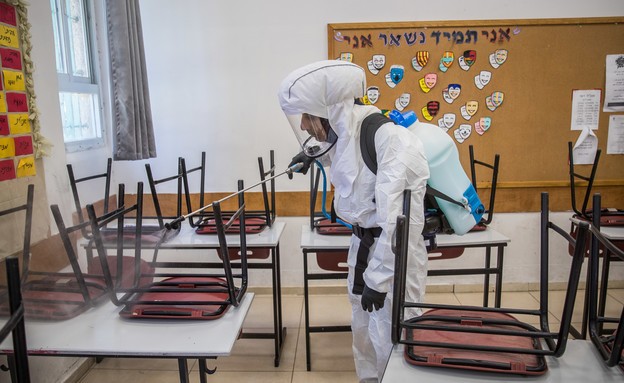 סגירה, בית, ספר, ריבוי, מקרה, קורונה