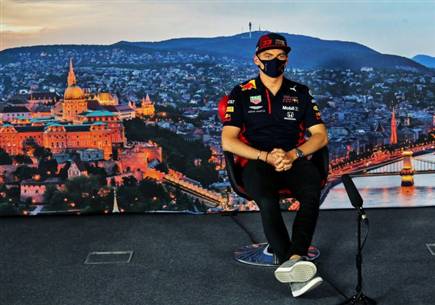 מקס וורשטפן במסגרת ראיונות לקראת הגרנד פרי בהונגריה (צילום: Getty) (צילום: ספורט 5)