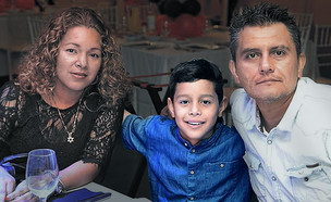 יעקב והוריו (צילום: אור בן זריהן)