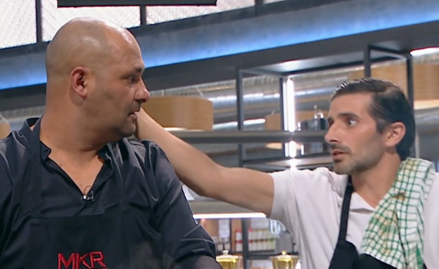הזוגות מתחילים לעבוד על המנה הראשונה