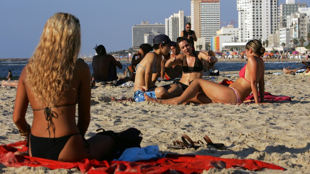 חוף בתל אביב