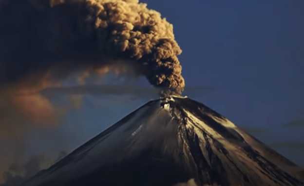 התפרצות הר הגעש נוואדו דל רואיס (צילום: youtube)