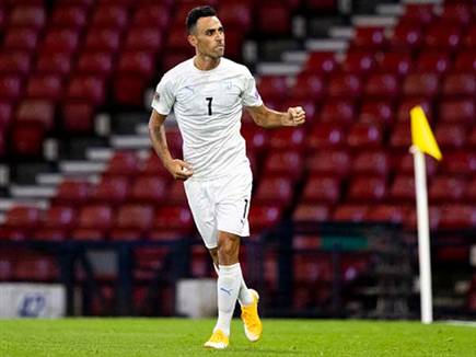 ערן זהבי שוב הציל אותה (getty)