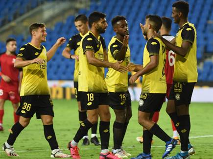 נתניה לא ריחמה את האורחת (ברני ארדוב)