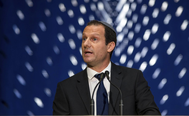 ראובן עזר, יועצו המדיני של נתנהיו ראובן עזר, יועצו המדיני של נתנהיו