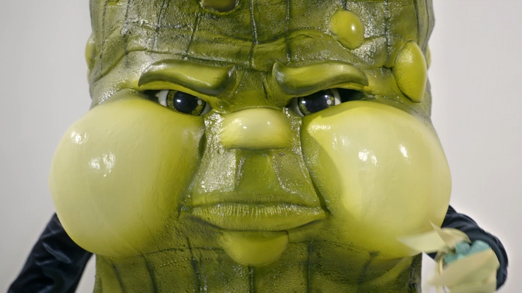 הרמז השני: מלפפון חמוץ הרמז השני: מלפפון חמוץ