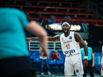 (FIBA) (צילום: ספורט 5)