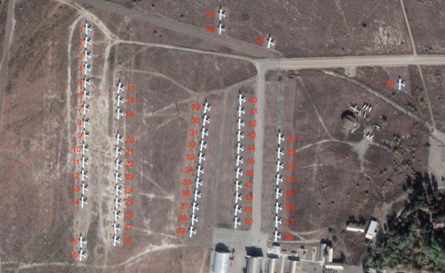 המטוסים חונים באזור הקרבות (צילום: ONC3X, Twitter)