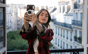 מתוך "אמילי בפריז" (צילום: Stephanie Branchu/Netflix)