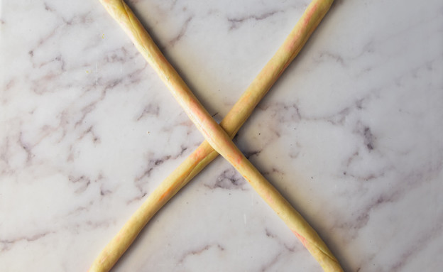 חלת סוכריות - לפני קליעה חלת סוכריות - לפני קליעה