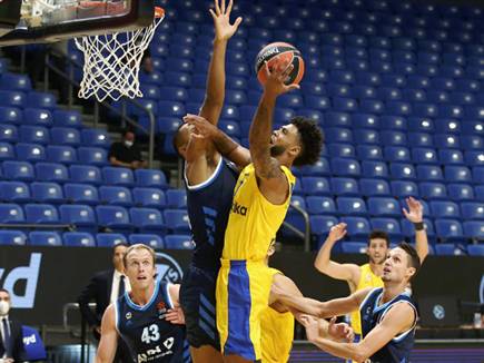 הספורט חוזר (אלן שיבר)