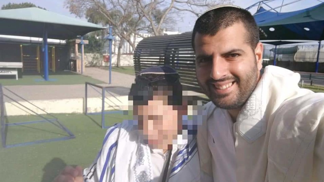 אלעד כהן, רכז הפנימייה בנווה לנדי עם חניך