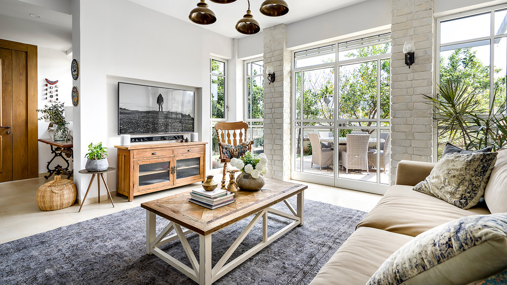 בית במזכרת בתיה, עיצוב מורן רוזנברג ורז דהאן