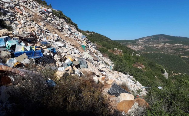 ליכלוך בטיול (צילום: צוות סימון שבילים, החברה להגנת הטבע)