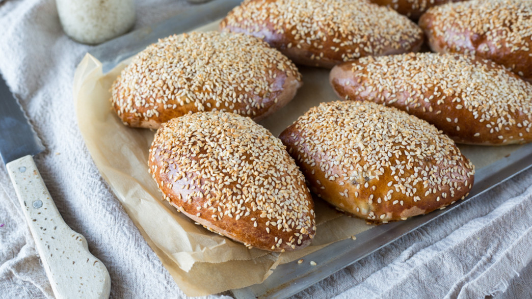 לחמניות יוגורט וזיתים