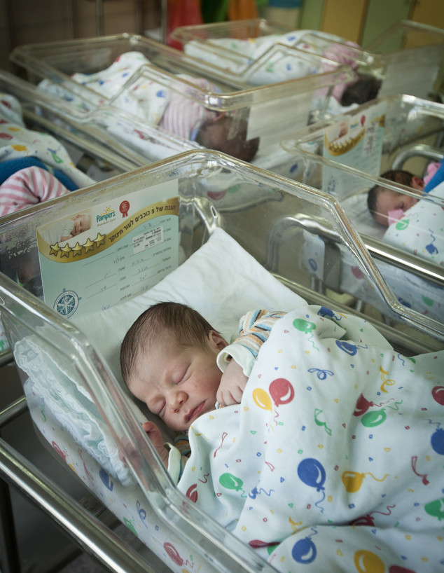 תינוקיה בבית חולים בנצרת (צילום: משה שי, פלאש/90 )