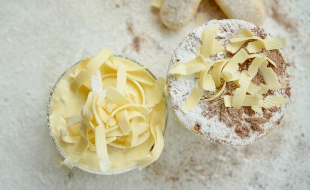 טירמיסו שוקולד לבן בשתי גרסאות טירמיסו שוקולד לבן בשתי גרסאות