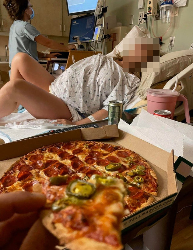 לידת פיצה (צילום: צילום מסך טוויטר)