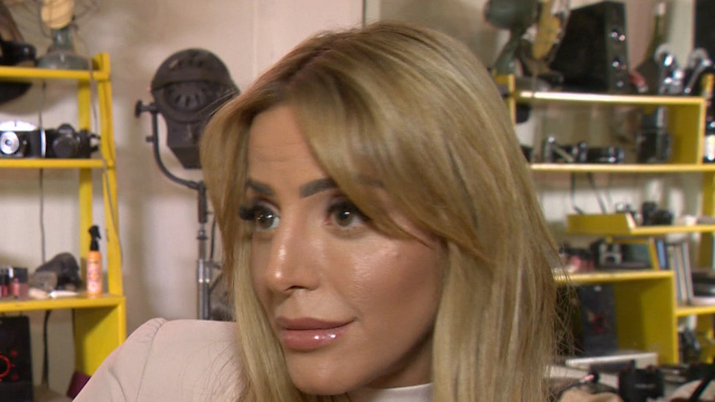 מה עובר על נסרין קדרי? מה עובר על נסרין קדרי?