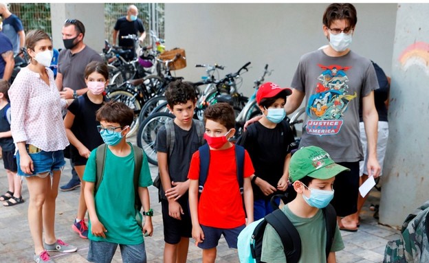 קורונה, בית ספר, תל אביב (צילום: JACK GUEZ, AFP)