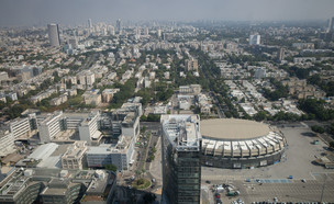 מבט מהאוויר על שכונת יד אליהו ועל אצטדיון (צילום: מרים אלסטר, פלאש/90 )