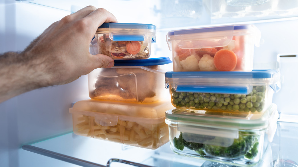 קופסאות אוכל במקרר (צילום:  Andrey_Popov, Shutterstock)