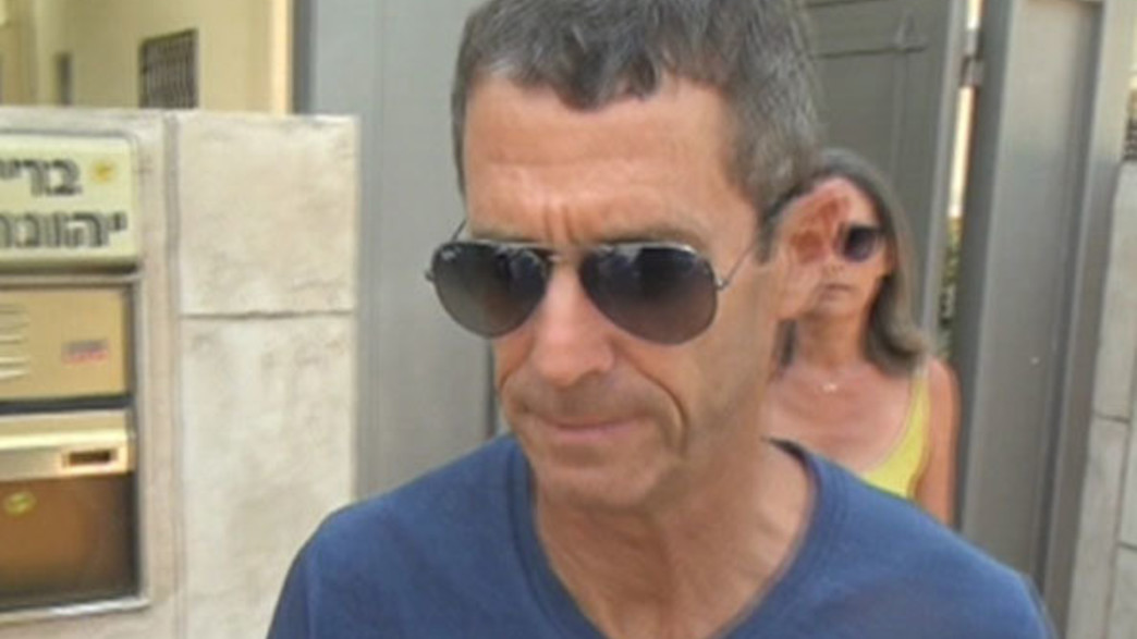 המיליארדר בני שטיינמץ נחקר בחשד להלבנת הון