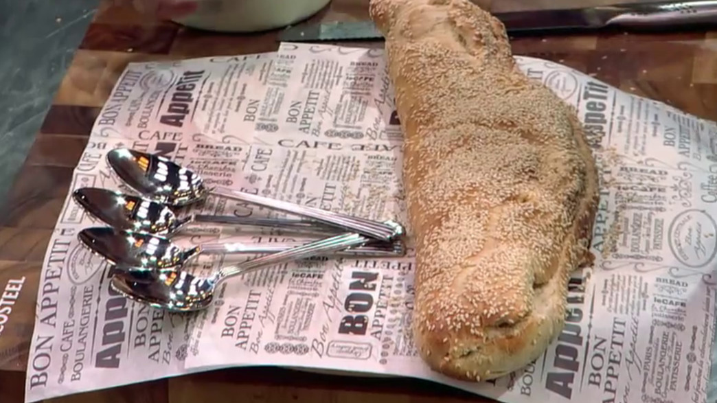 דג בלחם דג בלחם