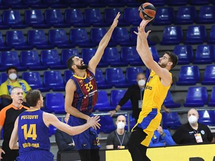 ונראה נהדר (getty)