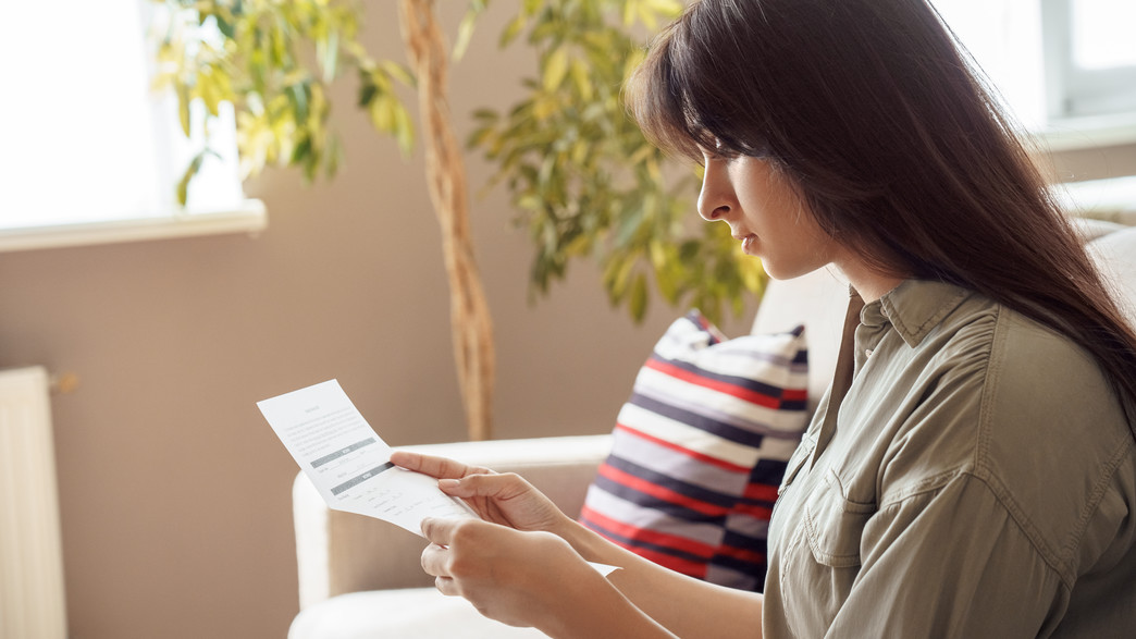 אישה, משכורת, אילוסטרציה