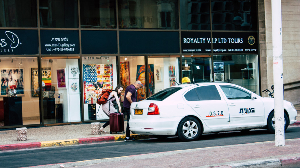 נהגי מוניות מטרידים 