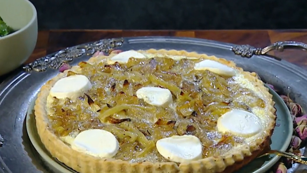 טארט בצלים ואניס 