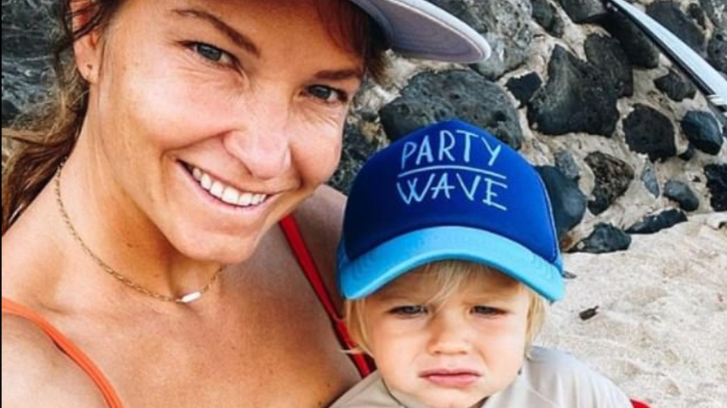 אלופת הסקי ובנה 