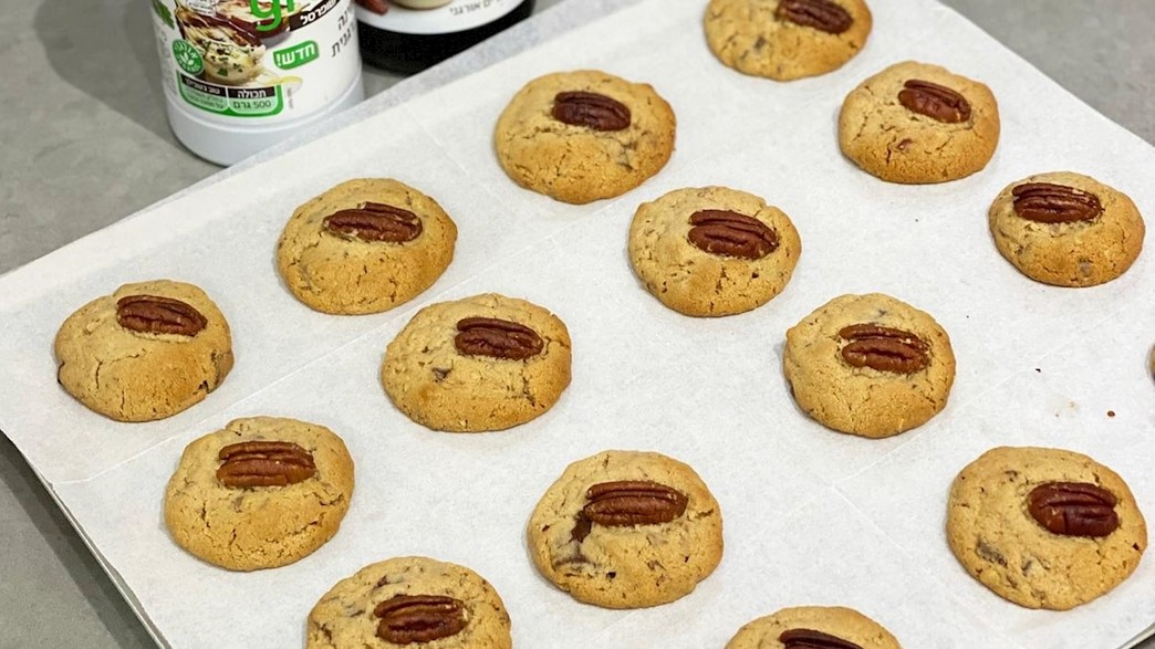  עוגיות טחינה סילאן ושוקולד חלב של תומר אומנסקי