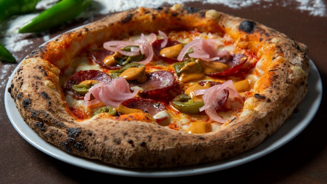 פיצה חדשה מבית פבריקה בונה סרה פיצה חדשה מבית פבריקה בונה סרה