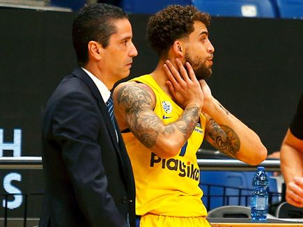 מכבי הפסידה בפעם השנייה העונה לאולימפיאקוס