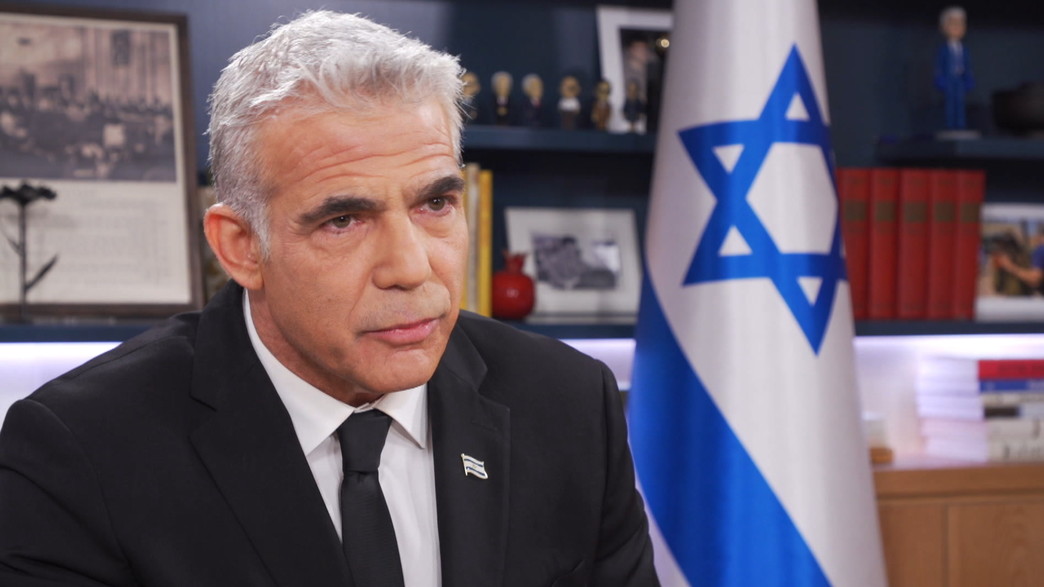 יאיר לפיד בראיון יאיר לפיד בראיון