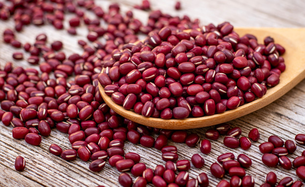 The health benefits of eating beans daily