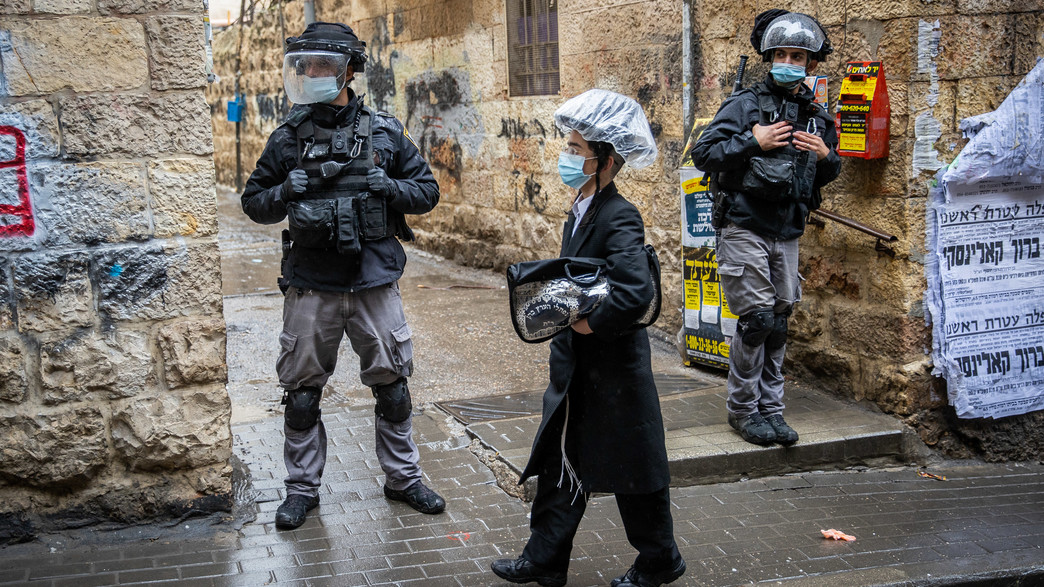 חרדי, קורונה, משטרה, שוטרים, חרדים, שוטר