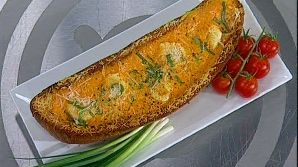 השופטים טועמים את מנת הלחם של אביבה