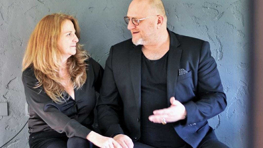 תמיר ליאון ואורלי רובינזון