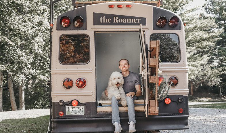 אוטובוס Roamer - 8 (צילום: Caleb Brackney)
