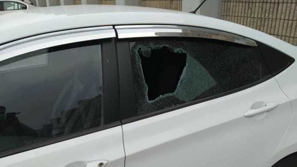 החלונות של המתמחים הפלסטינים נופצו החלונות של המתמחים הפלסטינים נופצו