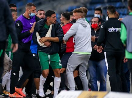 אפילו חבשי, שנפצע בידו, נמצא בהמולה (מאור אלקסלסי)