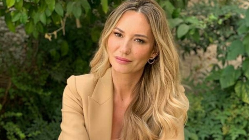 מיכל אנסקי בבלייזר בז' מיכל אנסקי בבלייזר בז'