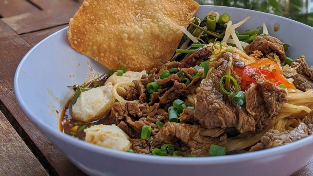 קוטייאו פט - מרק ברווז תאילנדי של גברת קוטייאו